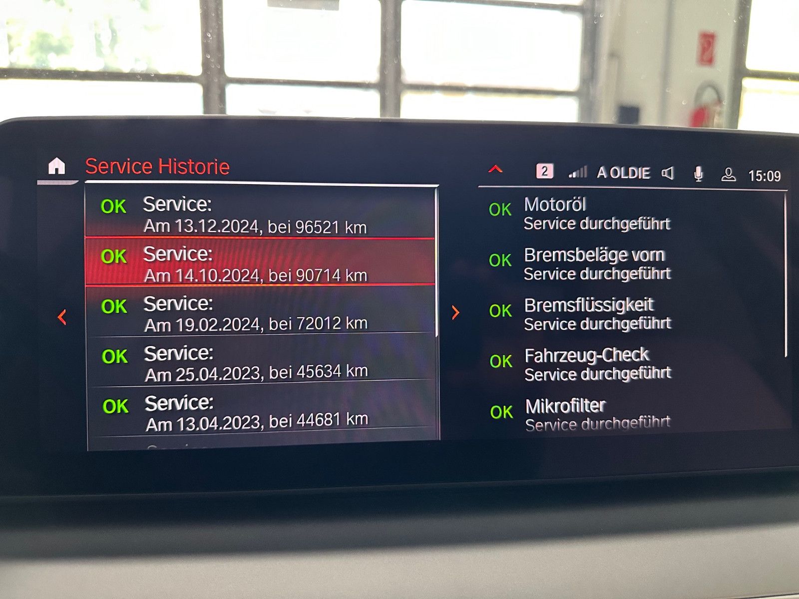 BMW 520d xDr *ACC*DRIVING*4-ZONEN KL.*KAM*HiFi*LEDER