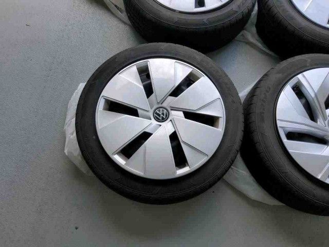 Volkswagen ID.3 Pure Performance - Samsaru's Car Outlet