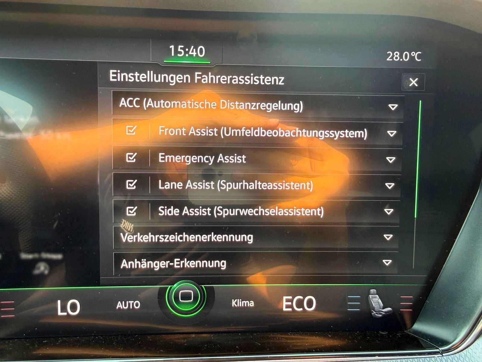 Volkswagen Touareg R-Line 4M MATRIX*LEDER*AHK*LUFT*360°