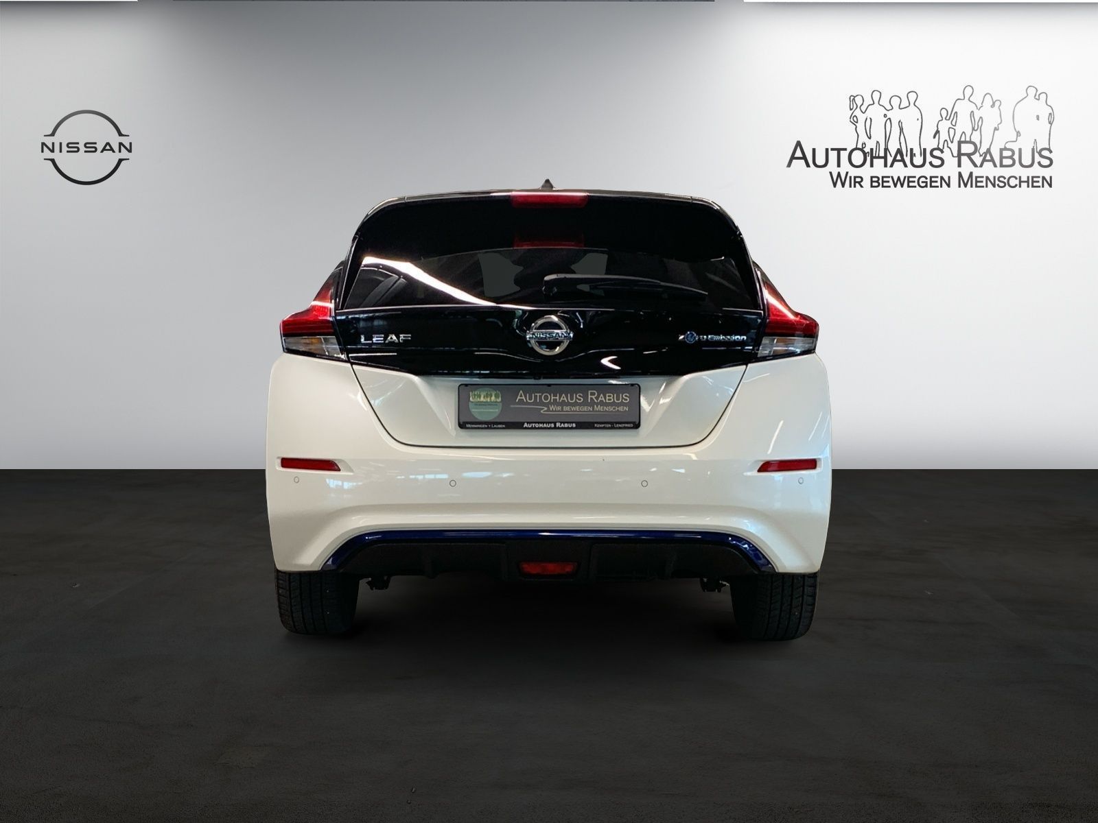 Nissan Leaf e+ N-Connecta 62 kWh - Samsaru's Car Outlet