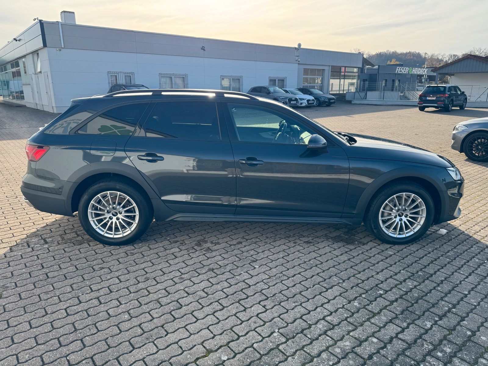 Audi A4 Allroad 40 TDI qu. S-tr. AHK LED NAVI