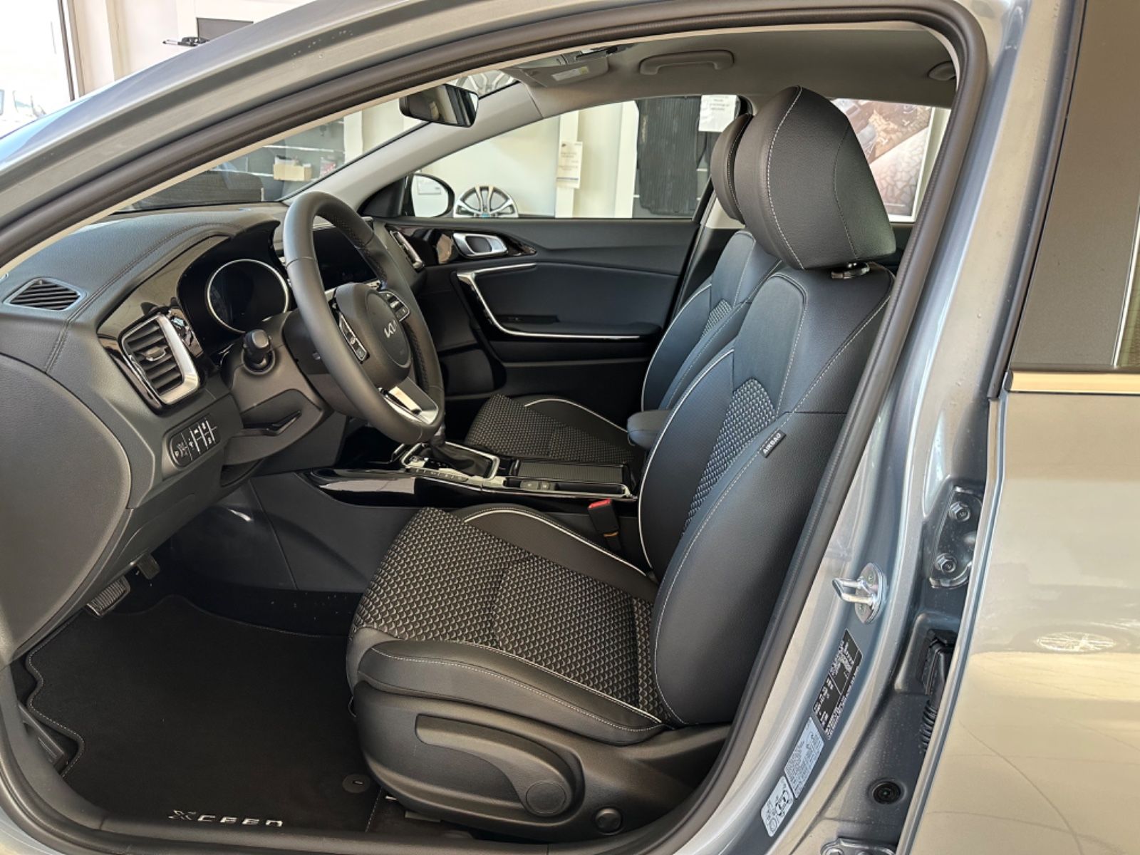 Kia XCEED 1.5T DCT7 Spirit - Samsaru's Car Outlet