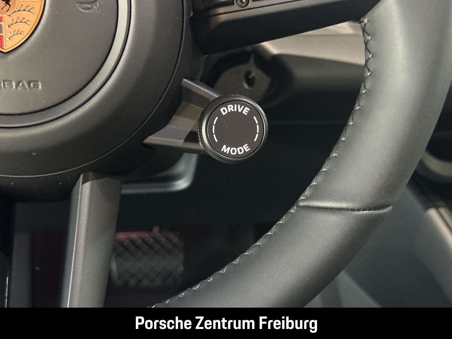 Porsche Macan 4 BOSE Luftfederung Panorama Surround-View