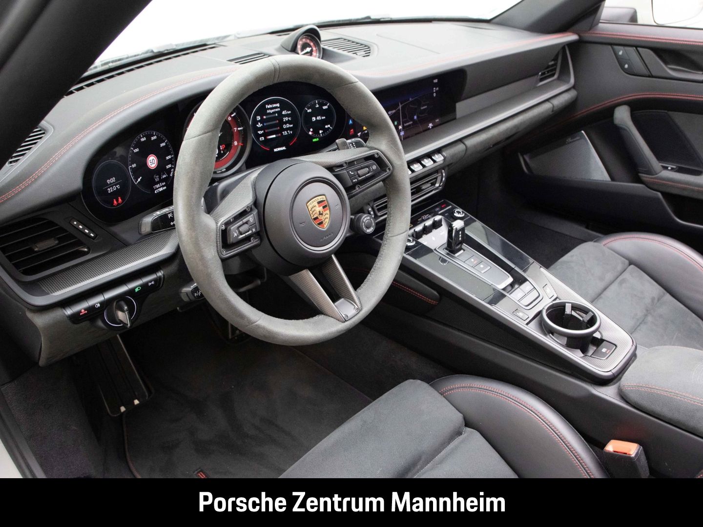 Porsche 992 911 Targa 4 GTS Matrix HA-Lenkung 18-Wege In