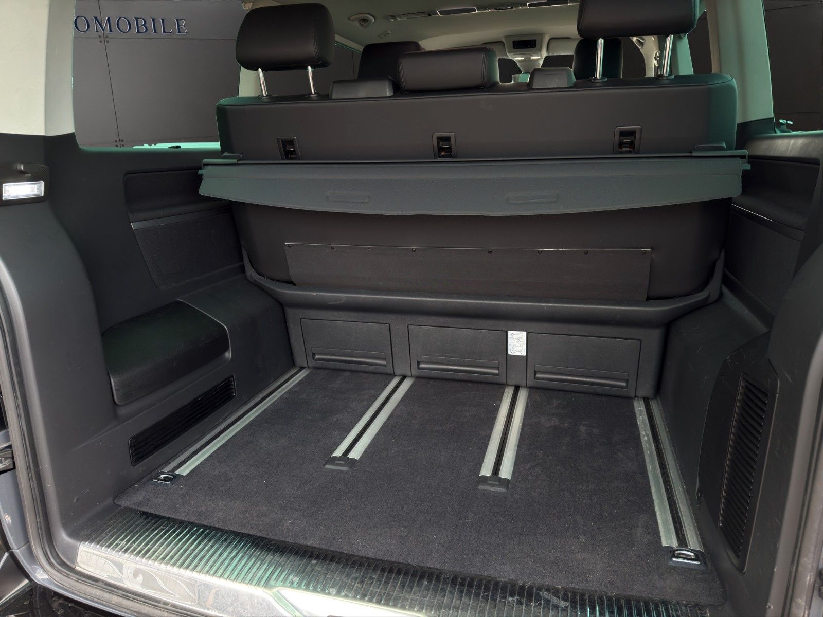 Volkswagen T6.1 Multivan - Samsaru's Car Outlet