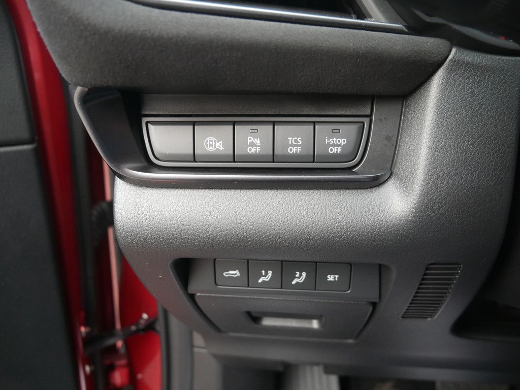 Mazda CX-30 e-SKYACTIV-G 140 Nagisa BOSE ACC HUD LED