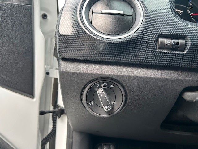 Volkswagen e-up! move up! - Samsaru's Car Outlet