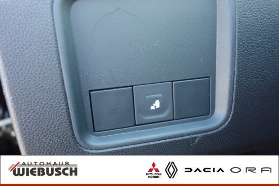 Dacia Duster TCe 150 EDC Journey - Samsaru's Car Outlet