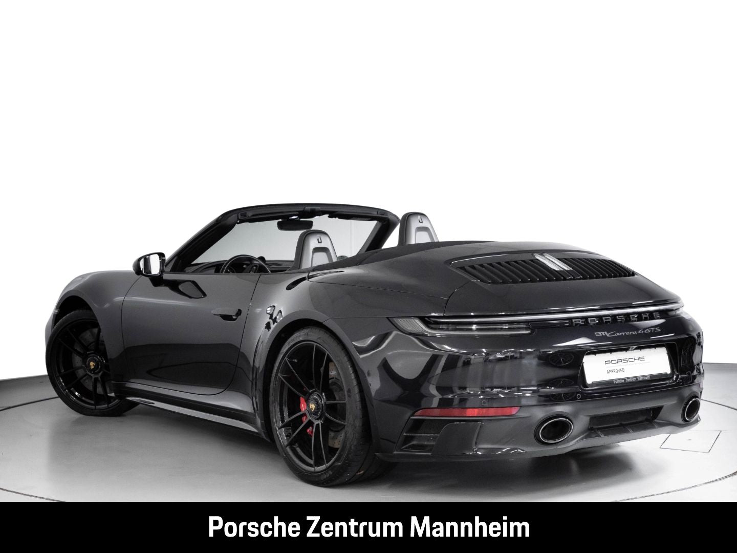 Porsche 992 911 4 GTS Cab. InnoDrive Matrix BOSE Carbon