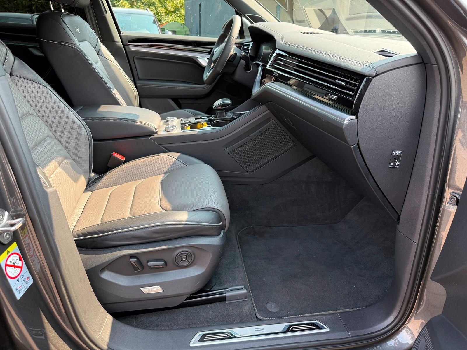 Volkswagen Touareg R-Line 4M MATRIX*LEDER*AHK*LUFT*360°