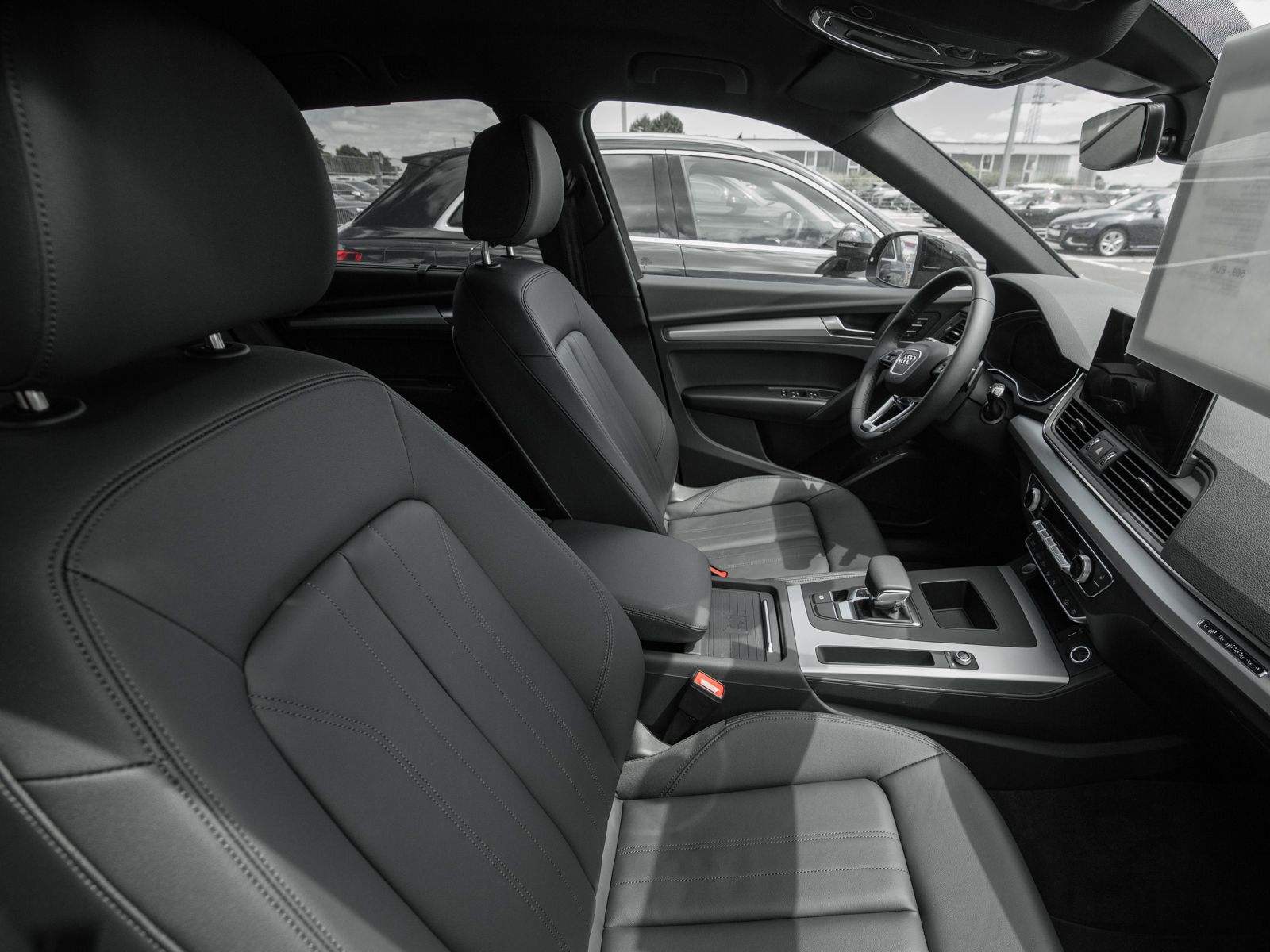 Audi Q5 45 TFSI qu.S-line Stronic - Samsaru's Car Outlet