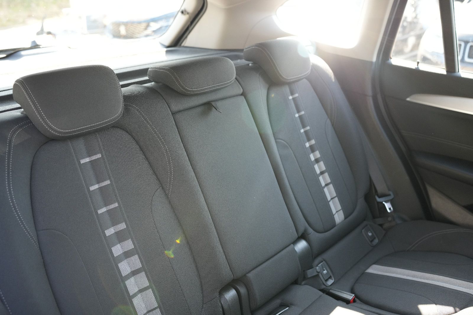 BMW X1 25e xDrive Advantage - Samsaru's Car Outlet