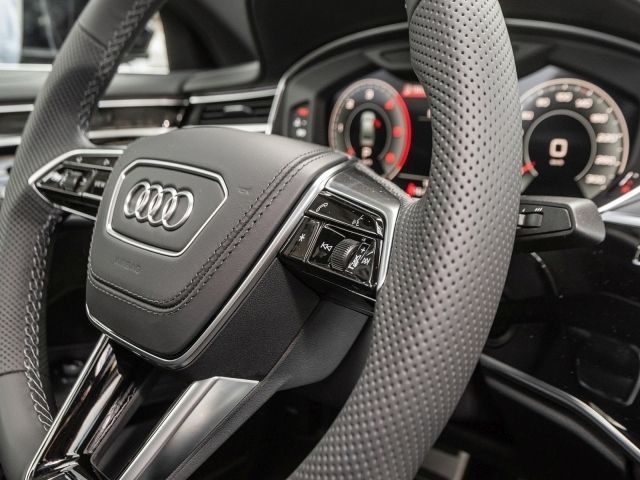 Audi A8 50 TDI quattro - Samsaru's Car Outlet