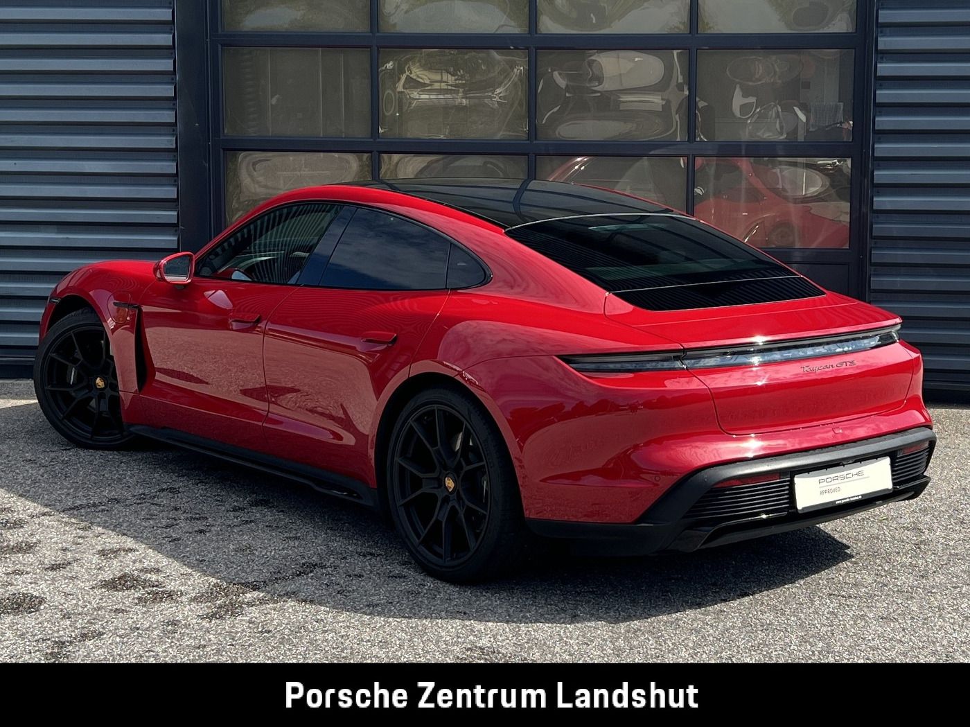 Porsche Taycan GTS | Panoramadach mit Sunshine Control |