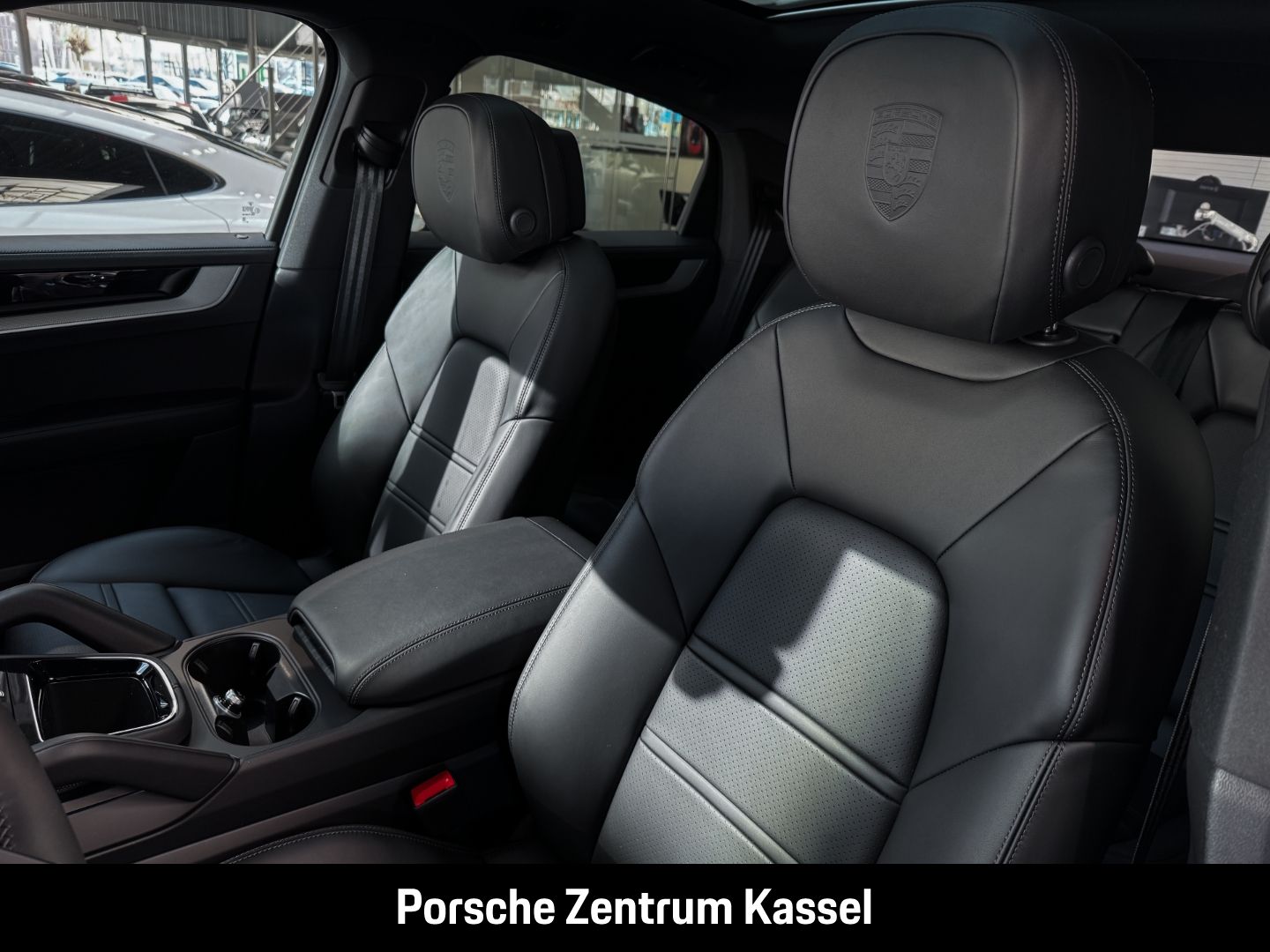 Porsche Cayenne E-Hybrid Coupe Matrix LED