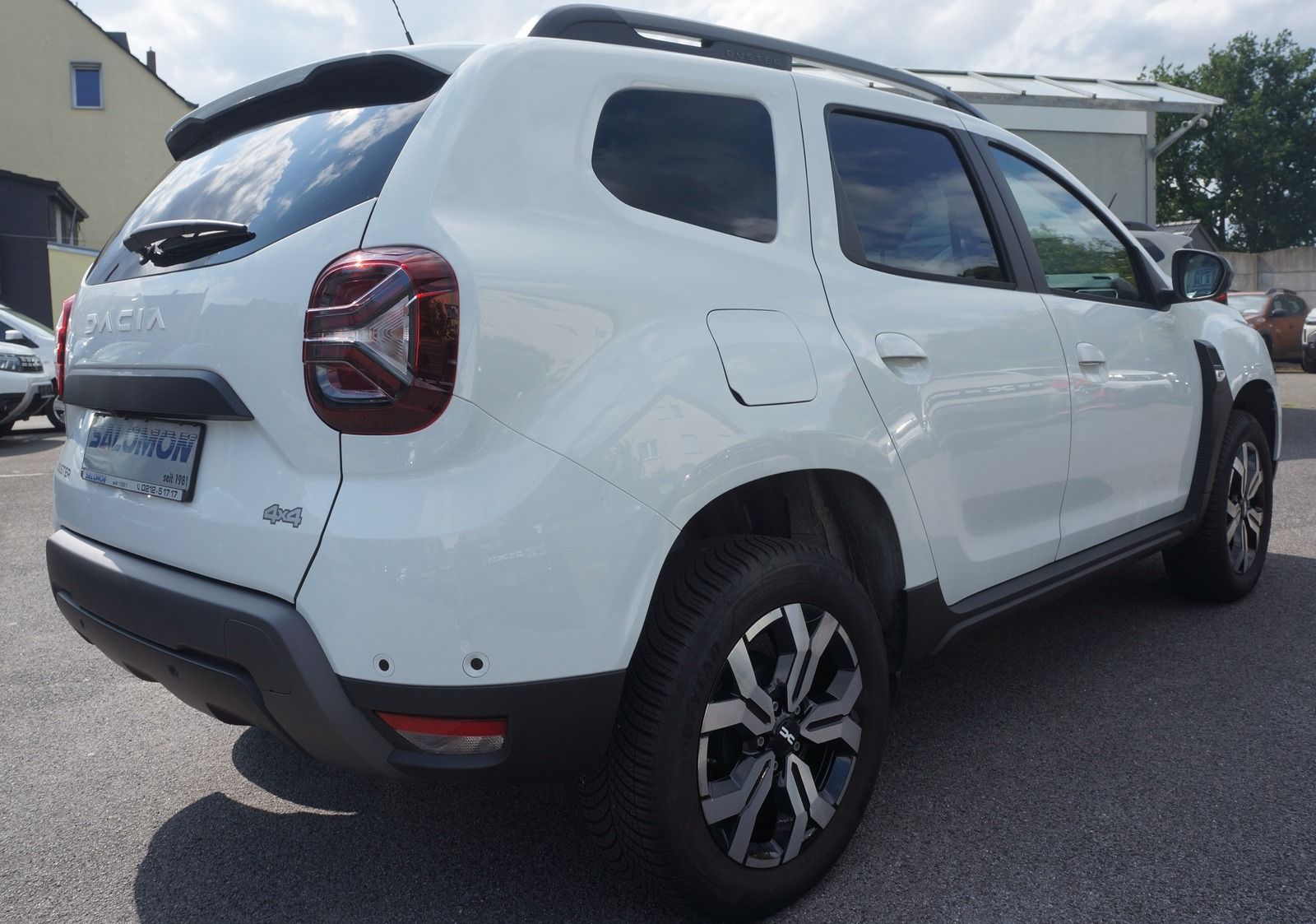 Dacia Duster TCe150 4x4 JOURNEY+ - Samsaru's Car Outlet
