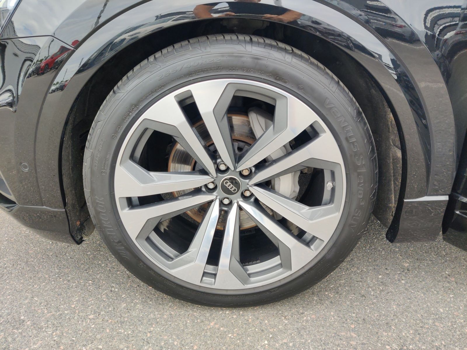 Audi Q8 55 TFSI Tiptr. S-Line 2x, HD Matrix, AHK, Pan
