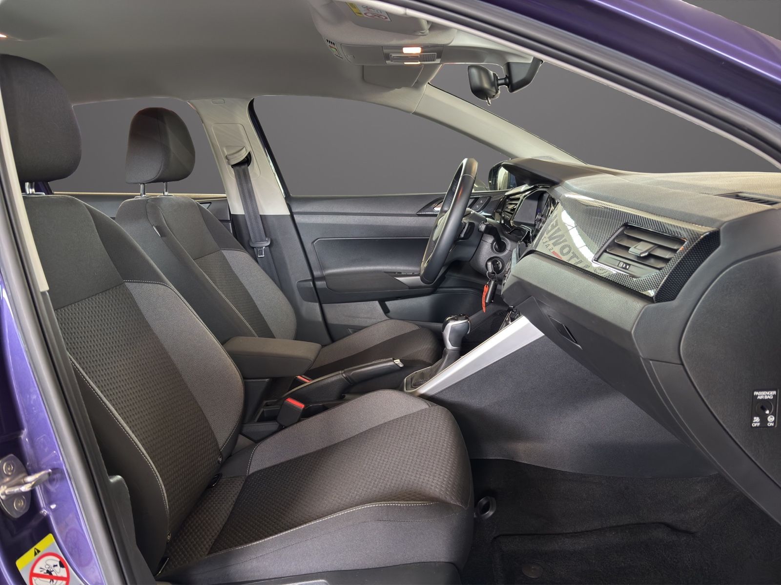 Volkswagen Polo VI Life 1.0 TSI DSG - Samsaru's Car Outlet