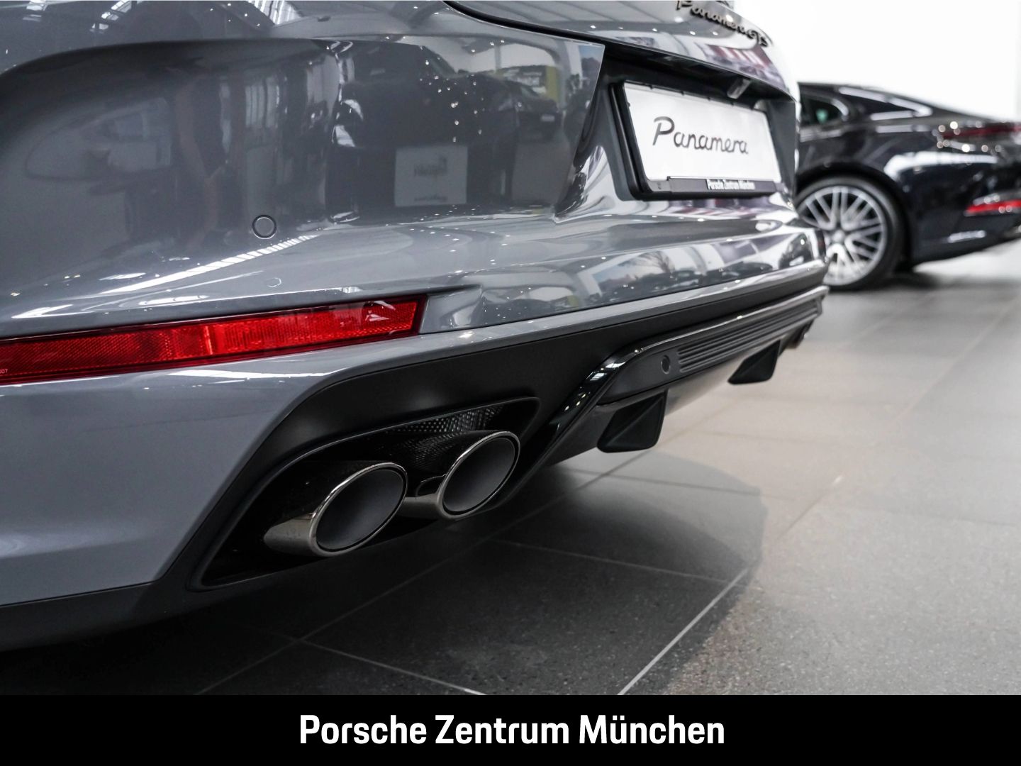 Porsche Panamera GTS LED-Matrix Sportabgas InnoDrive