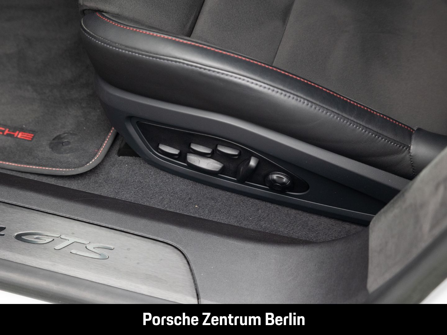 Porsche Taycan GTS Sport Turismo BOSE Luftfederung LED