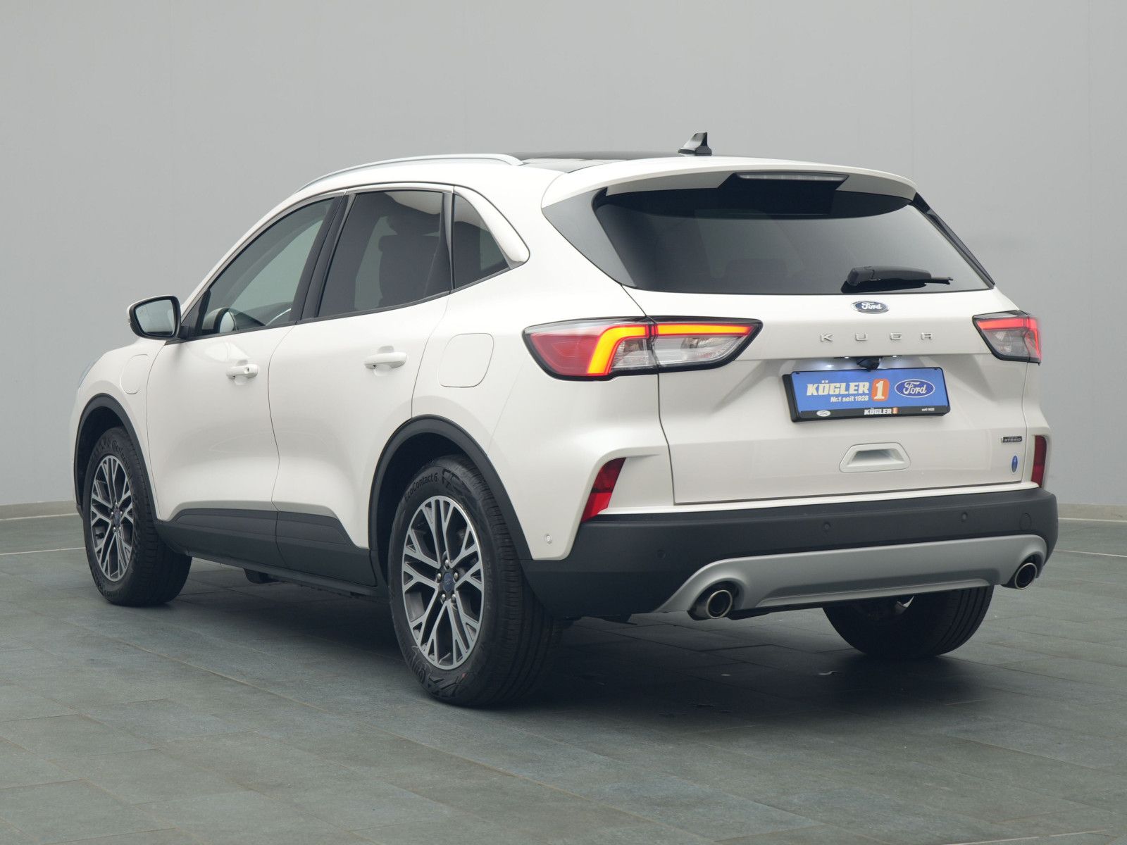Ford Kuga Titanium X 225PS Plug-in-Hybrid Aut. - Samsaru's Car Outlet