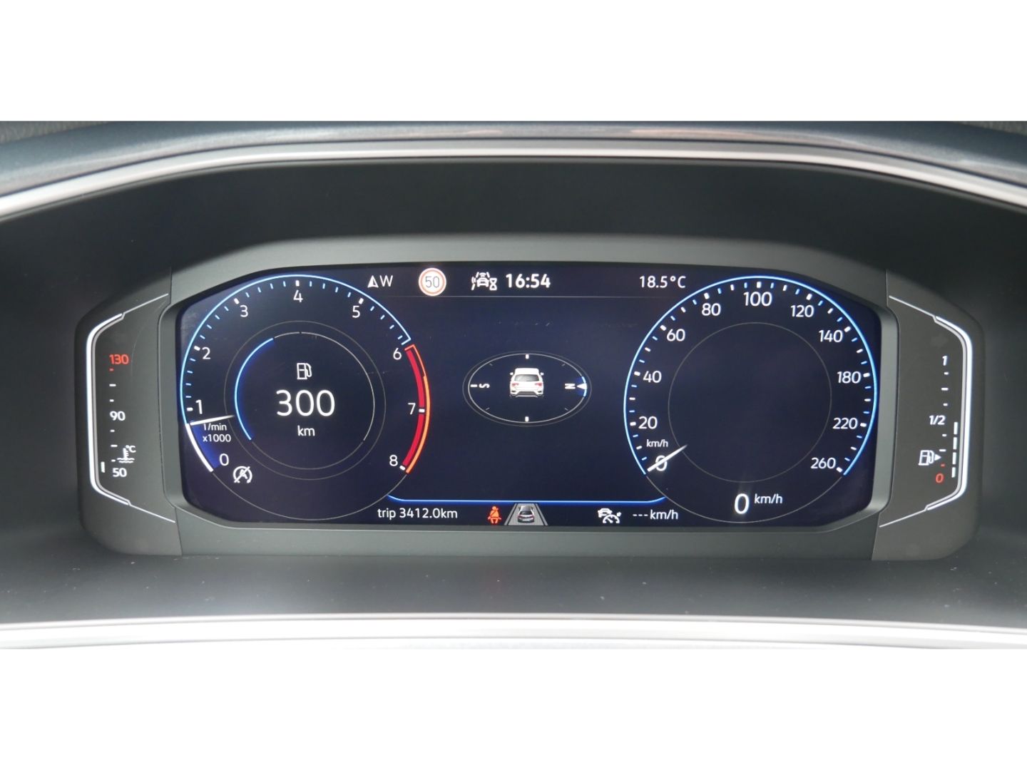 Volkswagen T-Roc Style 1.5 TSI - Samsaru's Car Outlet