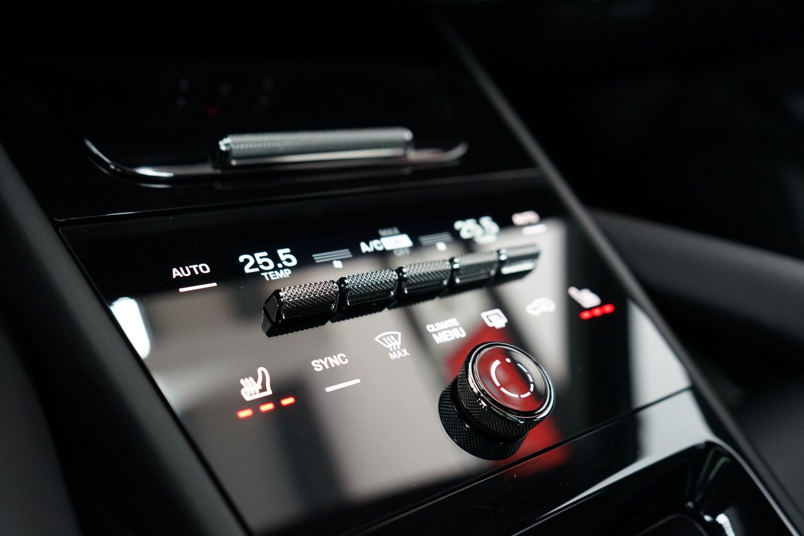 Porsche Cayenne E-Hybrid/P-Display/HAL/HD/14W/INNO/360°