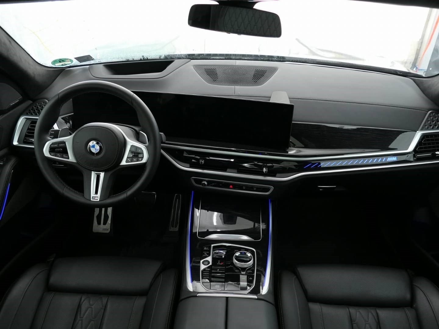 BMW X7 M60i XDRIVE