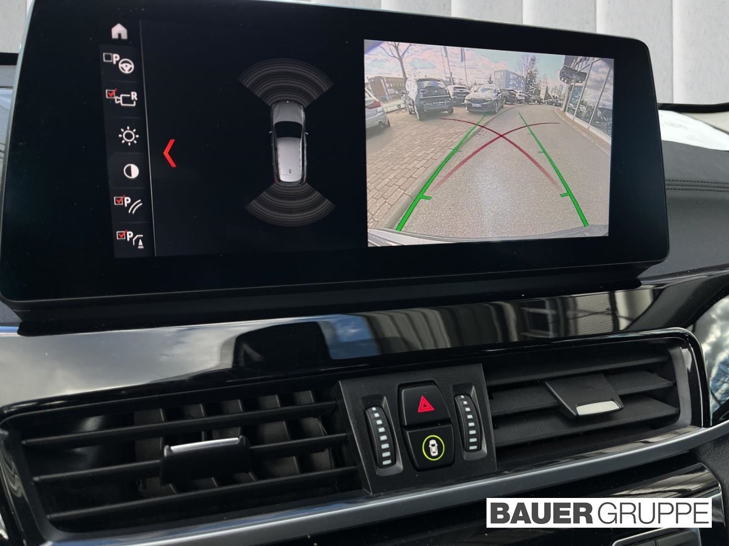 BMW X1 xDrive 20 d Sport Line - Samsaru's Car Outlet