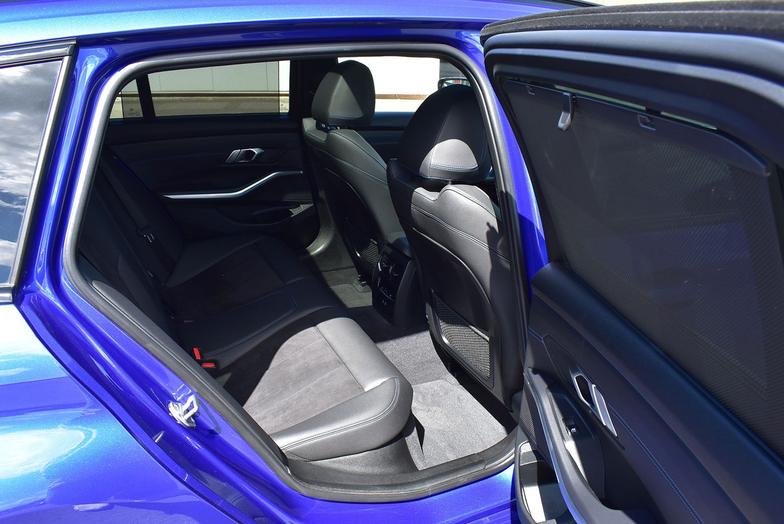 BMW 320d xDrive M Sport - Samsaru's Car Outlet