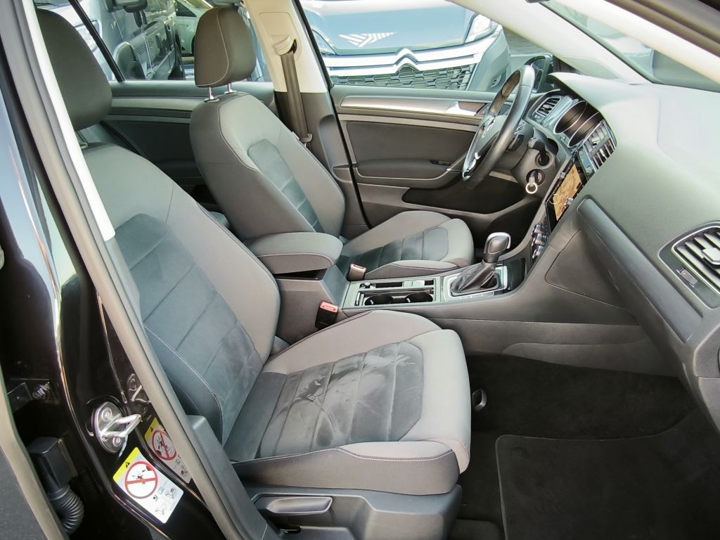 Volkswagen Golf Variant 2.0 TDI DSG Comfortline - Samsaru's Car Outlet