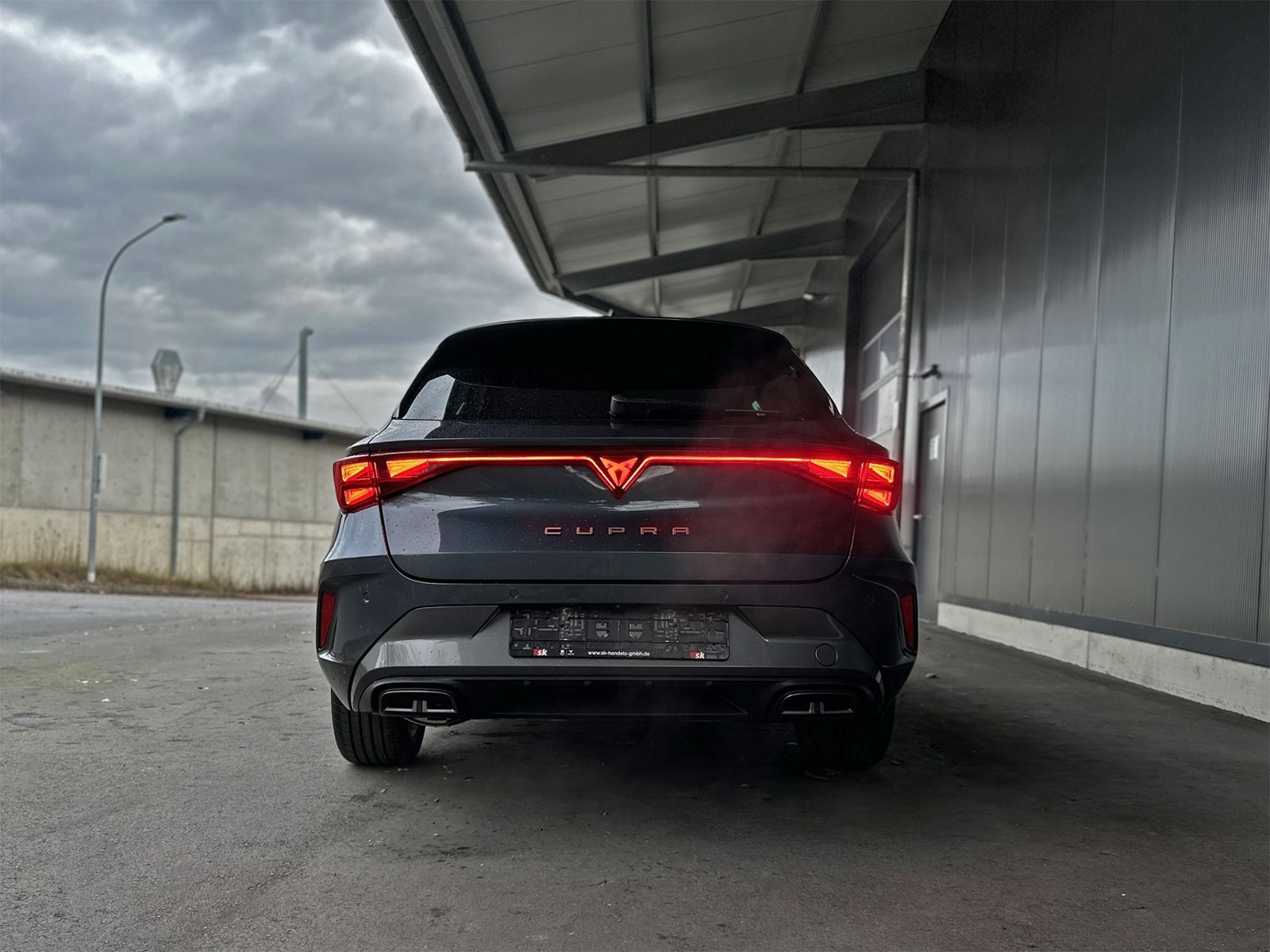 Cupra Leon Sportstourer 1.5 eTSI - Samsaru's Car Outlet