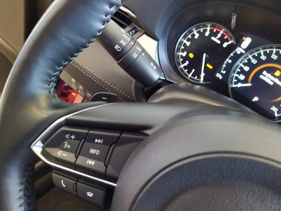 Mazda 6 2023 5WGN 2.5L SKYACTIV G 194ps 6AT FWD EXCLUS