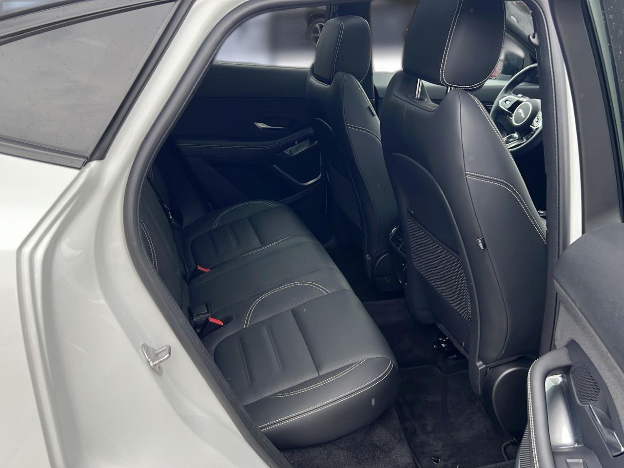 Jaguar E-Pace P250 AWD R-Dynamic Black