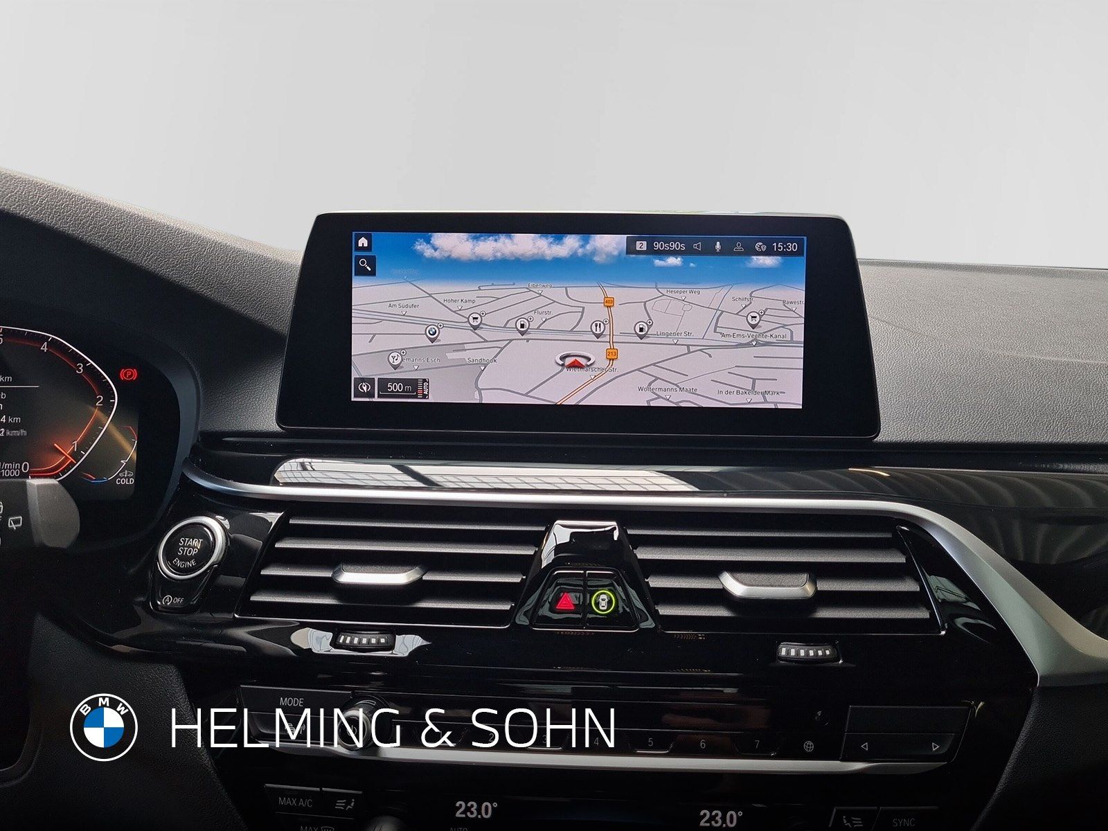 BMW 540d xDrive Touring M-Sport Head-Up HK HiFi Pano
