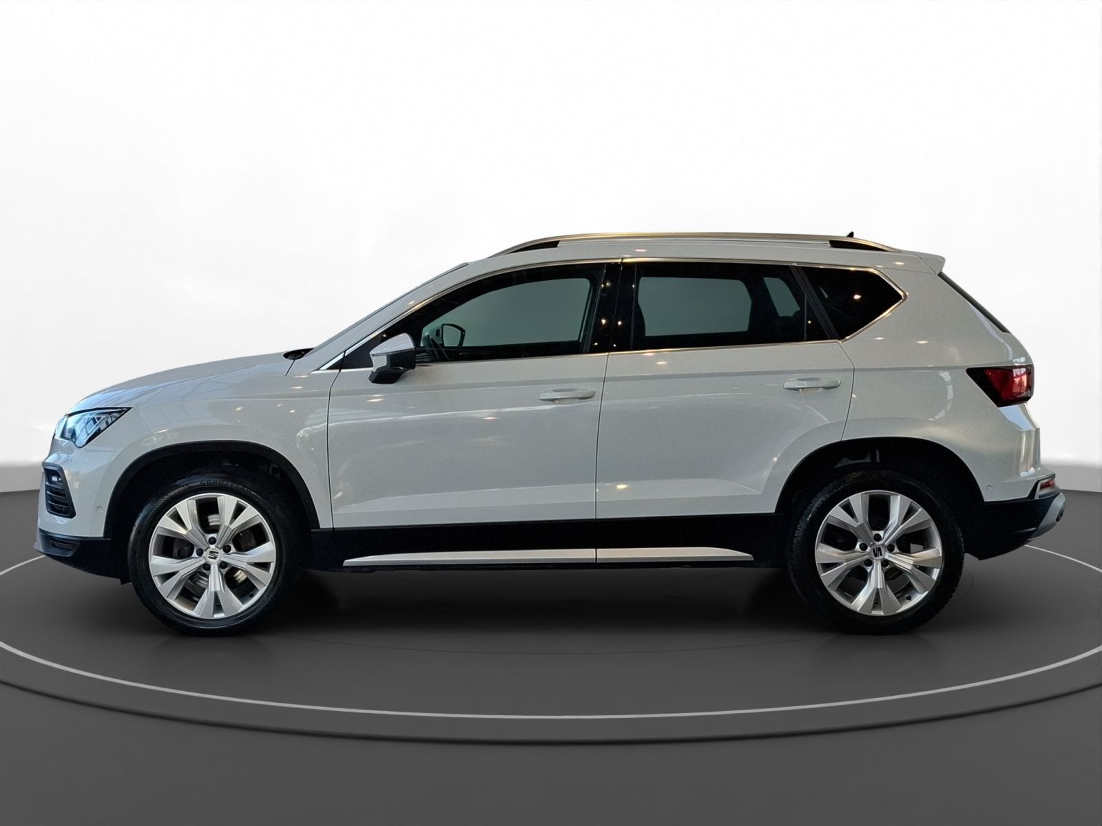 Seat Ateca 2.0 TDI DSG 4Drive Xperience AHK*Pano*Kam