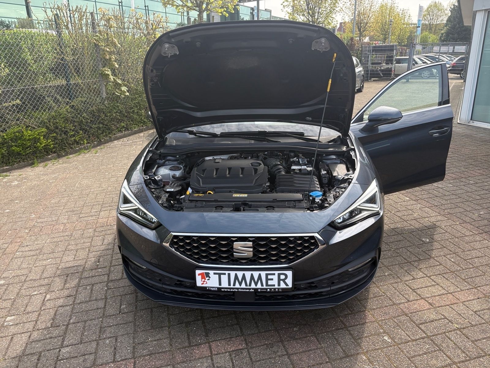 Seat Leon ST 2.0 TDI DSG XCELLENCE +AHK +LED+ACC +RKA