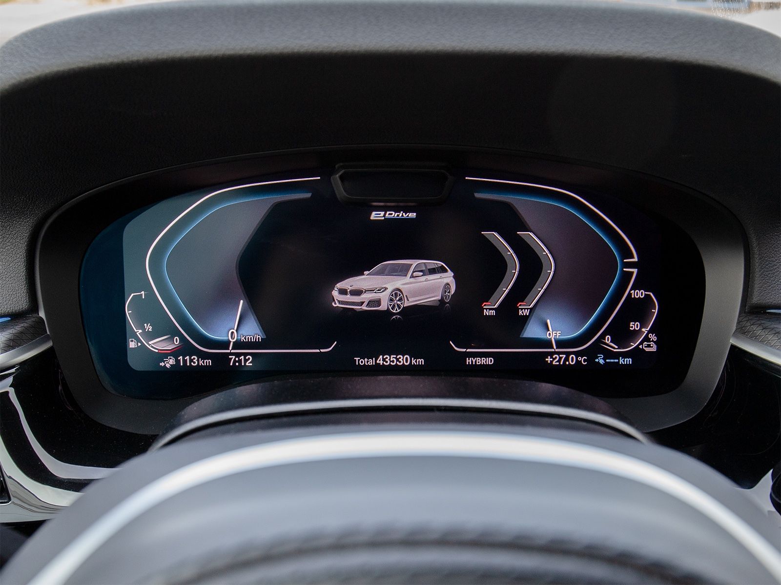 BMW 530e xD M-Sport 360°LenkHz.HuD Sitzlüft.PANO