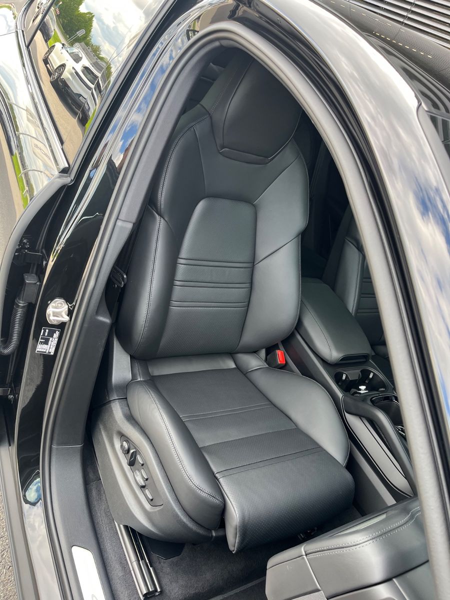 Porsche Cayenne Coupe-BOSE-LUFT-BOSE-ABGAS