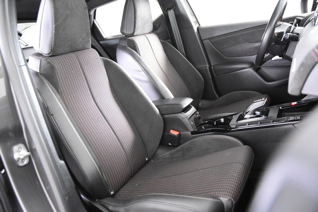 DS Automobiles DS3 Crossback Performance Line - Samsaru's Car Outlet