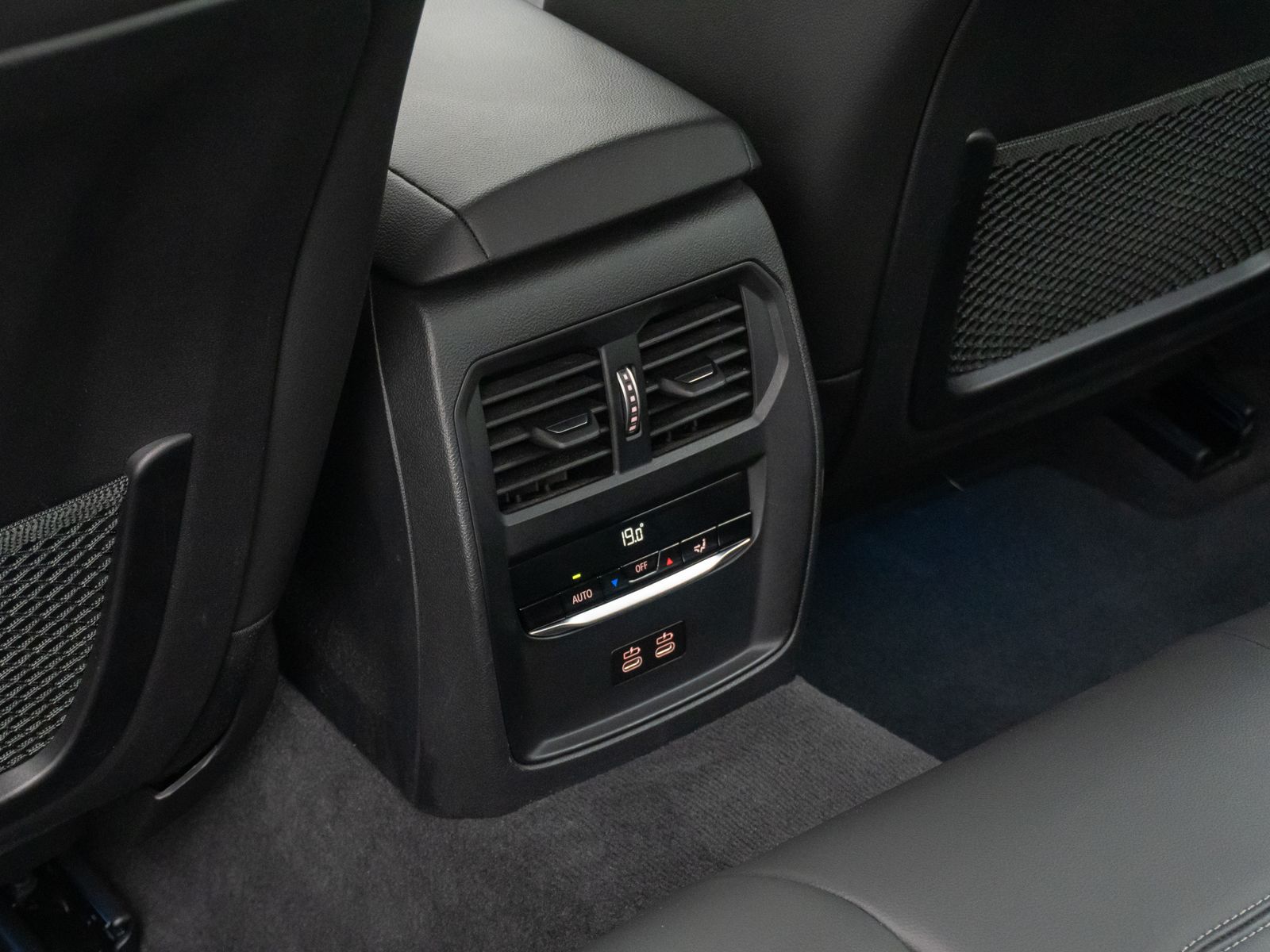 BMW 320e Sport Line - Samsaru's Car Outlet