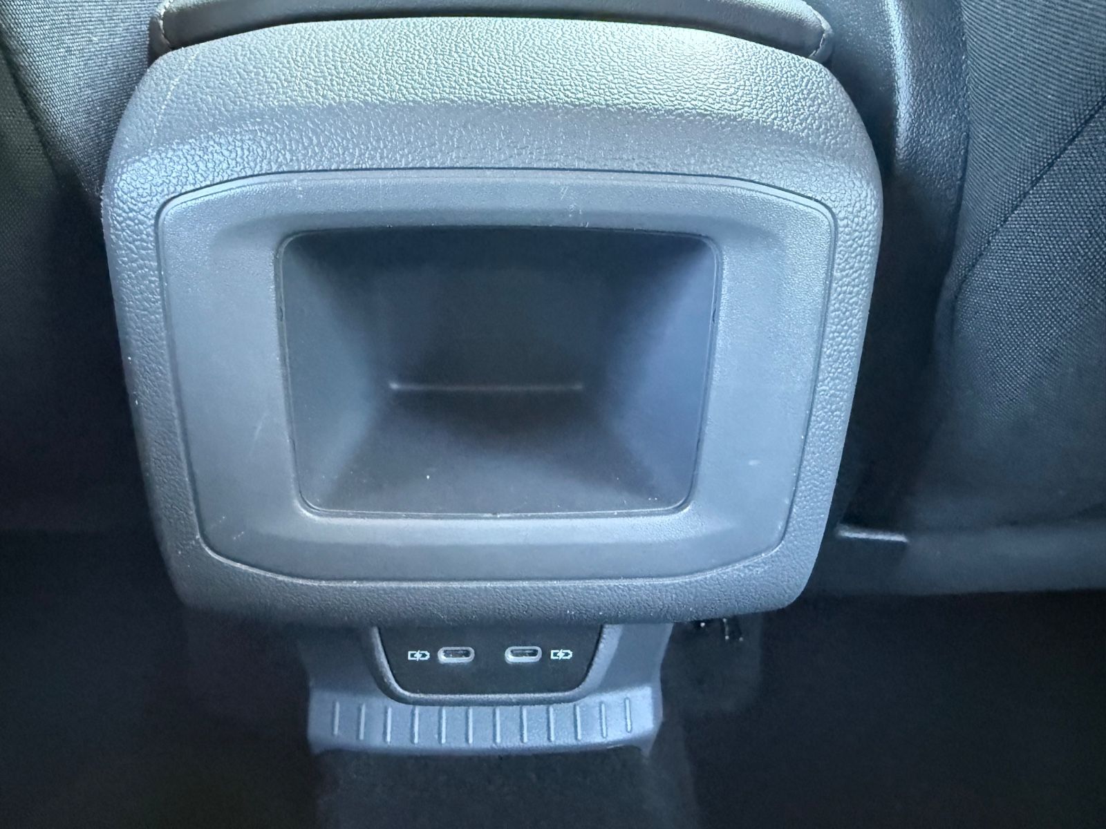 Volkswagen T-Cross Life 1.0 TSI - Samsaru's Car Outlet