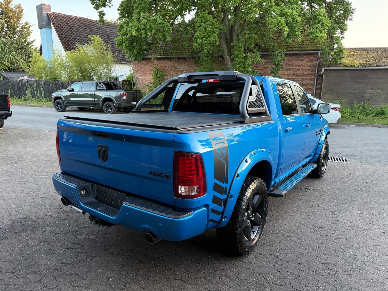 Dodge SPORT*LPG*V8*4X4*AHK*ROLLBAR*OFFROAD*GARANTI