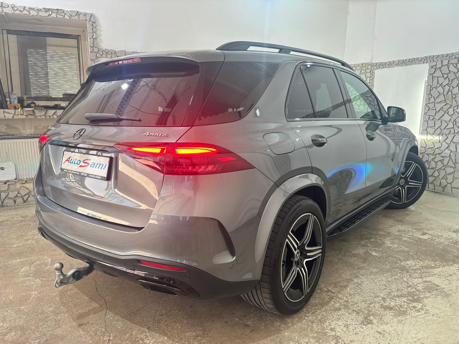 Mercedes-Benz GLE 350de 4M AMG BLACK HEAD-UP PANO VOLL AHK TOP