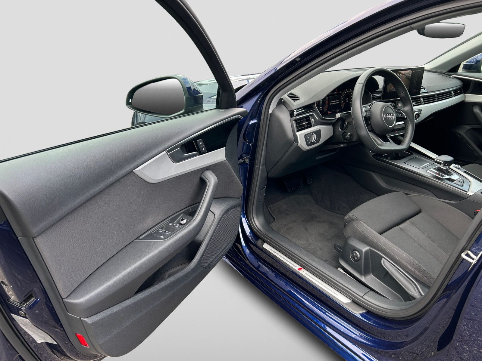 Audi A4 Avant 40 TDI S line - Samsaru's Car Outlet