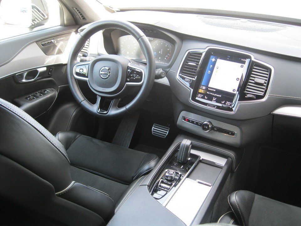 Volvo XC90 B6 Benzin R-Design - Samsaru's Car Outlet