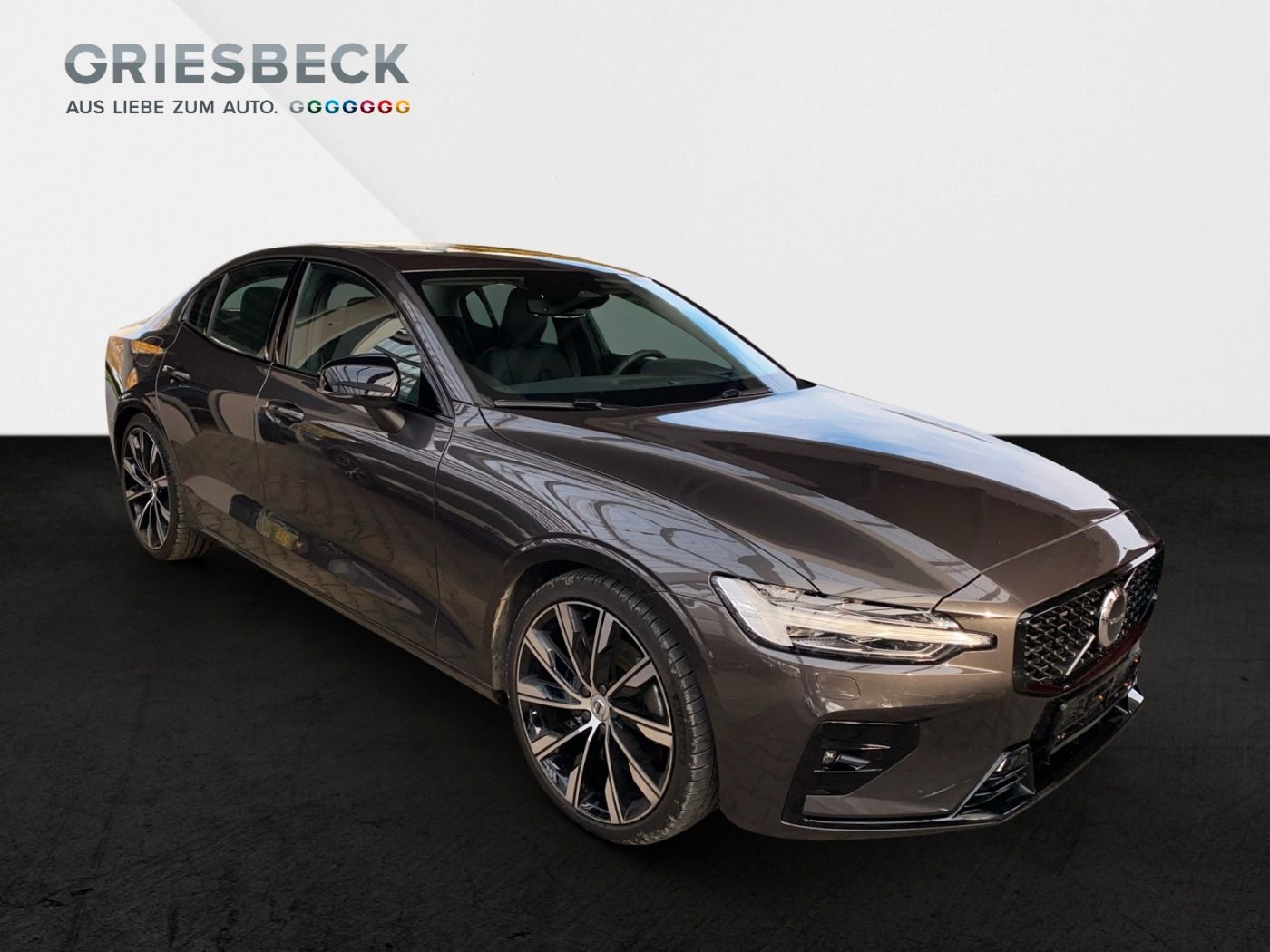 Volvo S60 B5 MHD Ultimate Dark AWD*ACC*HUD*20''
