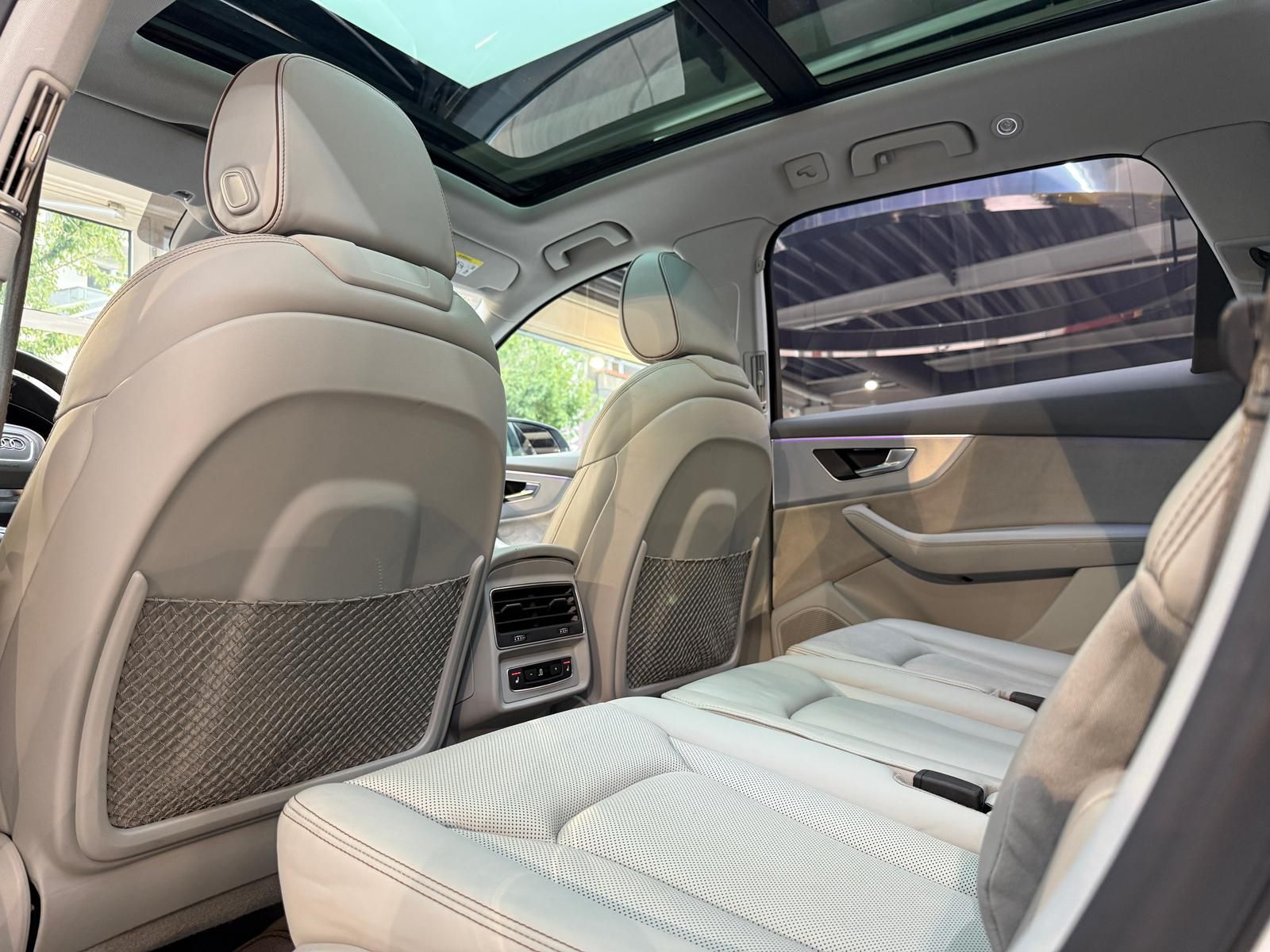 Audi Q7 55 TFSI e Q.*Pano*HuD*KeylessGO*Martrix*B&O