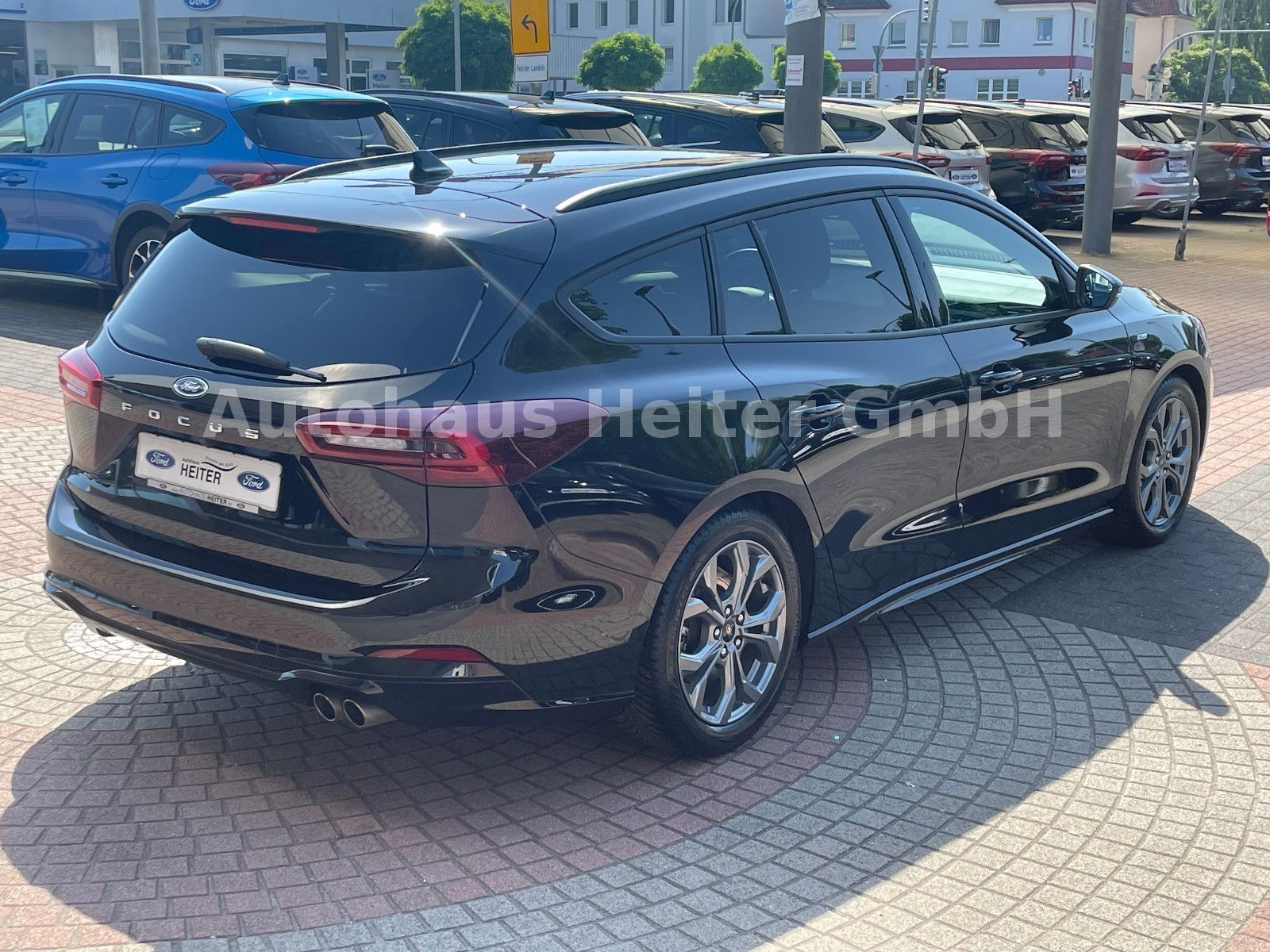 Ford Focus 1.5 EB Aut.ST-Line X / ACC+Matrix+e.Klappe