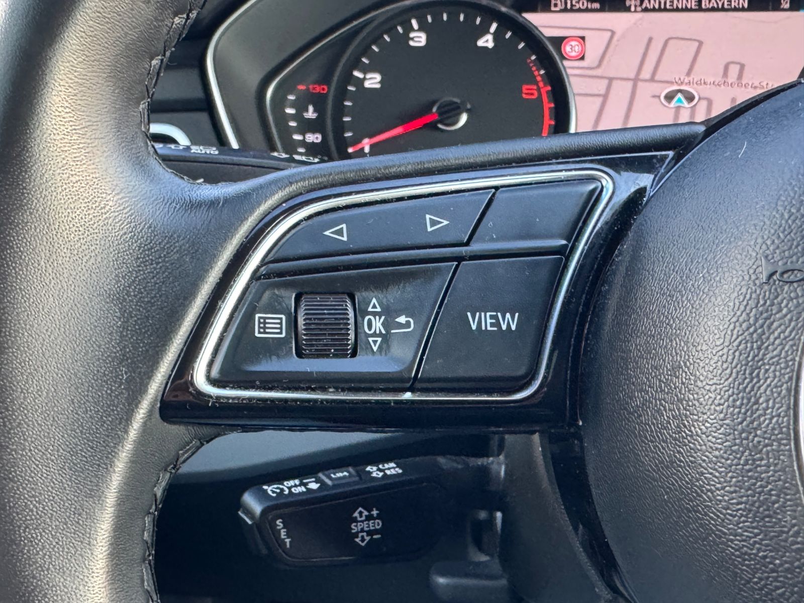 Audi A4 Av.40 TDI advanced S-Tr. - Samsaru's Car Outlet
